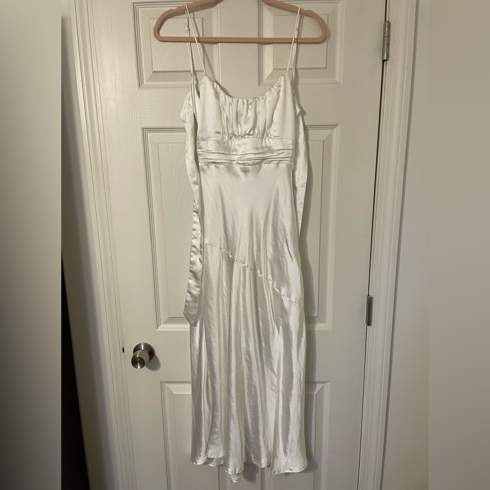 Selfie Leslie White Tie-Back Dress, Small